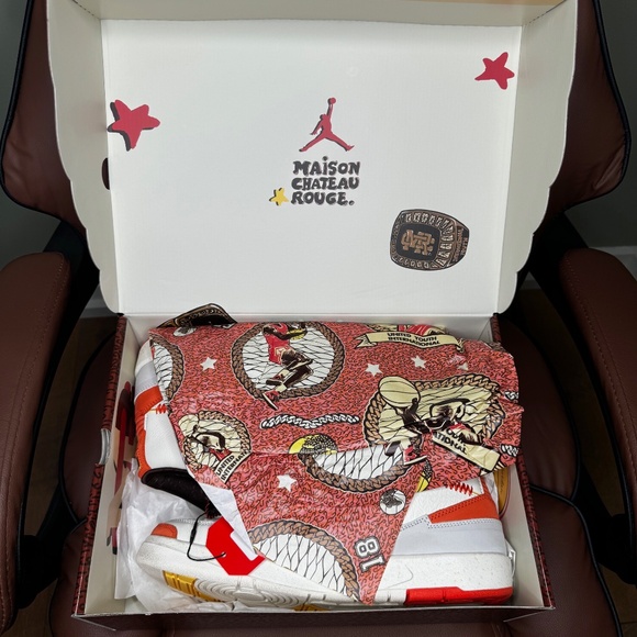 Jordan 2 Retro SP Maison Chateau Rogue main image 5